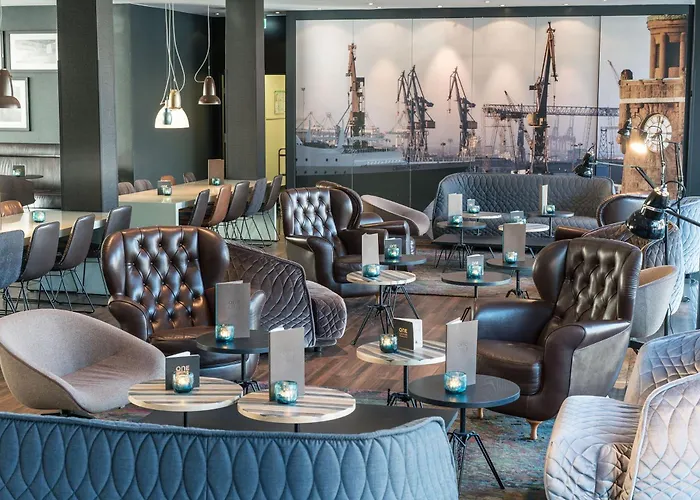 Hotel One Hamburg-altona 3*