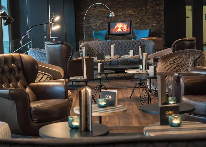 Hotel One Hamburg-altona 3*